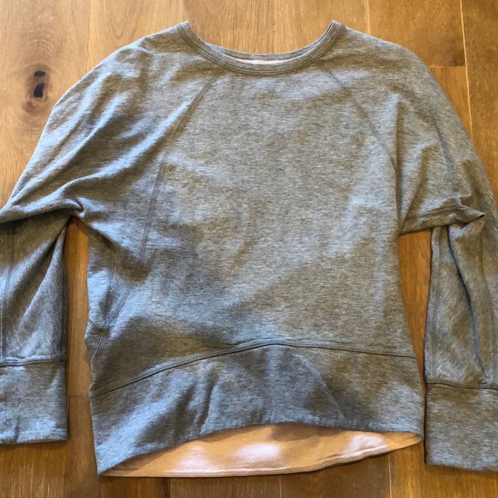 Size 2 Lululemon Grey/Pink Reversible Crew Neck